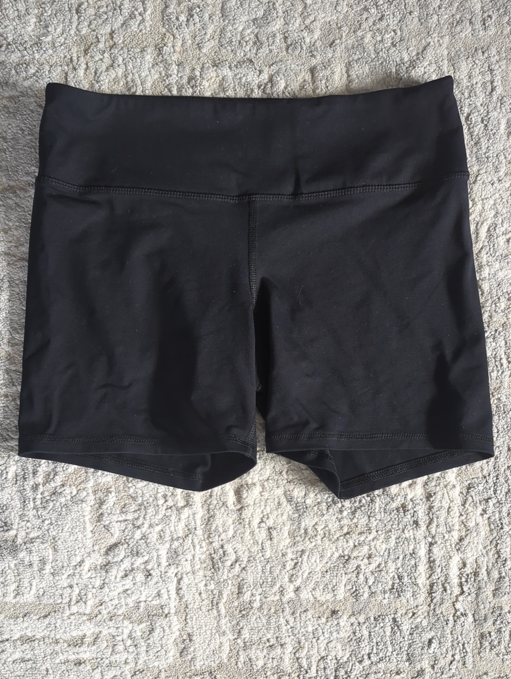 90 Degree By Reflex Black High-Rise Bike Shorts Size Small